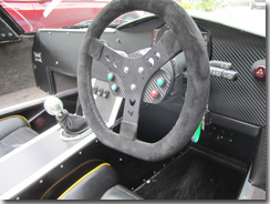 Smaller steering wheel with buttons fitted - Click for larger image